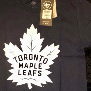 maple leafs shirt
Brand new never worn